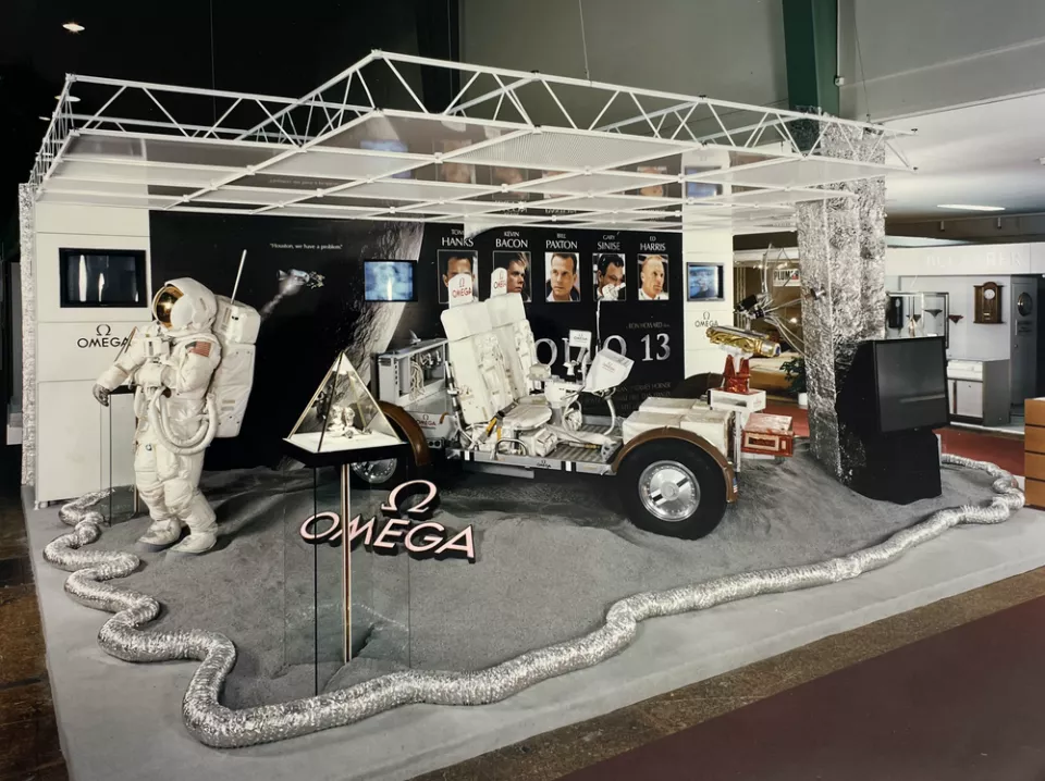 item.image?.alt || ''