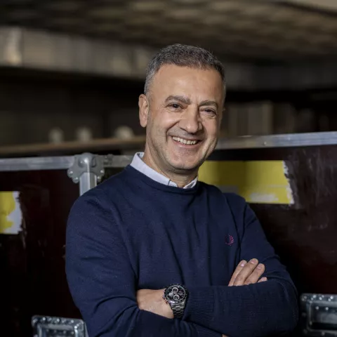 item.cover?.alt || ''