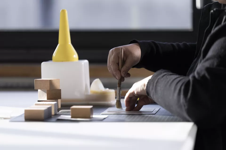 item.image?.alt || ''